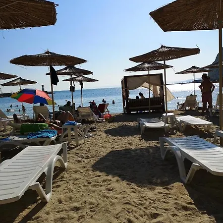 Apartment Seaview Complex Karia