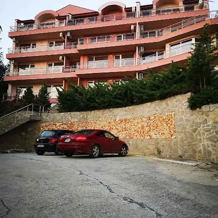 Seaview Complex Karia