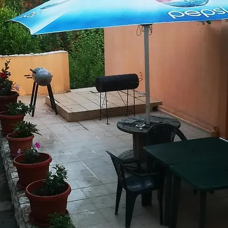 Seaview Complex Karia *